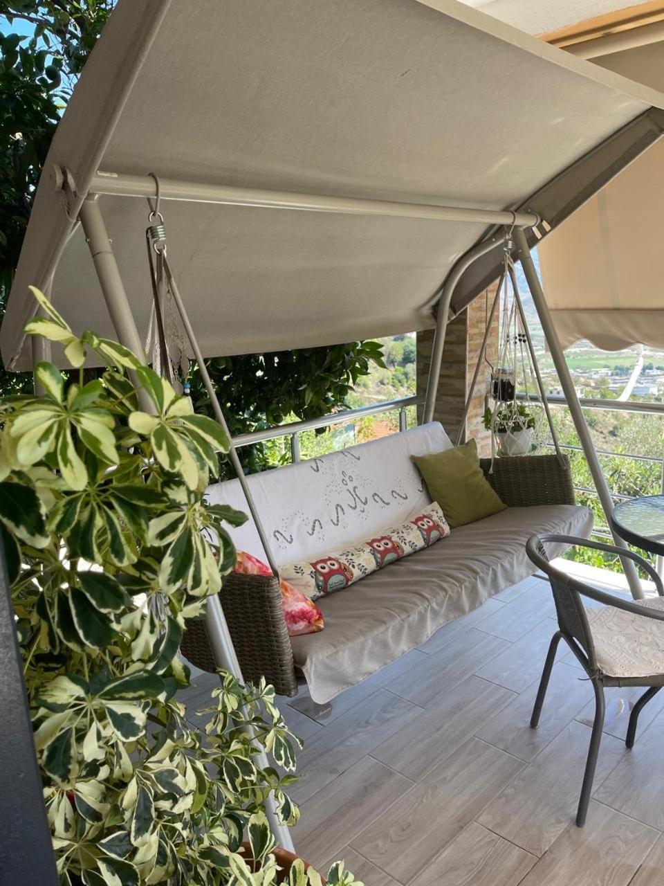 Alva Room'S Gjirokaster Bagian luar foto